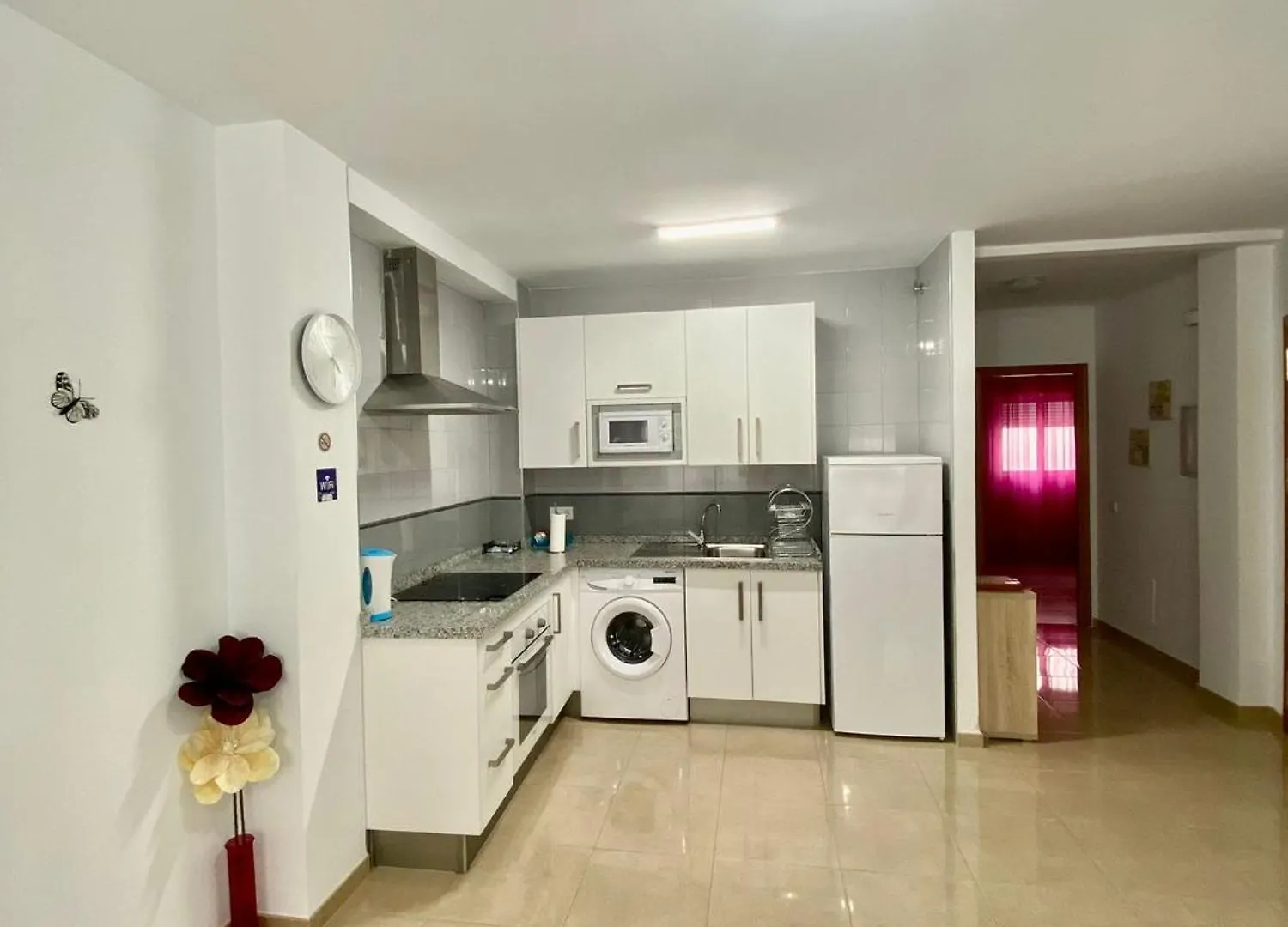 “Smile Nerja” Chic Apartment With Wifi, 4 Guests Nerja